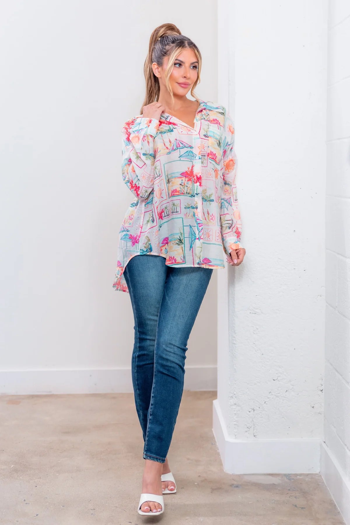 Chocho's Boutique Jasmine Vacation Button Up Top